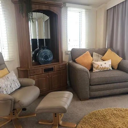 29 The Beeches 假日公园 *